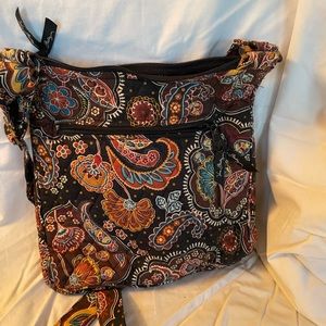 Vera Bradley Purse / crossbody purse